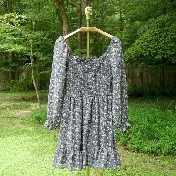 As U Wish Green Floral Smocked Puff Sleeve Dress - Picture 1 of 7